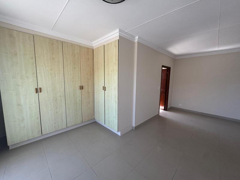 4 Bedroom Property for Sale in Reebok Western Cape